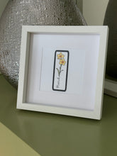 Load image into Gallery viewer, Birth Month Flower Frame