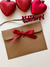Load image into Gallery viewer, Personalised Gift Envelope