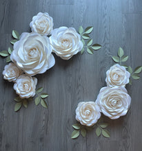 Load image into Gallery viewer, White Gold Dust Flower Set