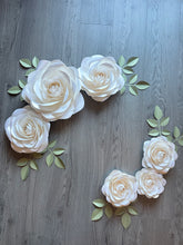 Load image into Gallery viewer, White Gold Dust Pearl Paper Roses