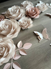 Load image into Gallery viewer, Large Pearl Rose Set