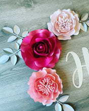 Load image into Gallery viewer, Mini Rose and Peony Pearl Set